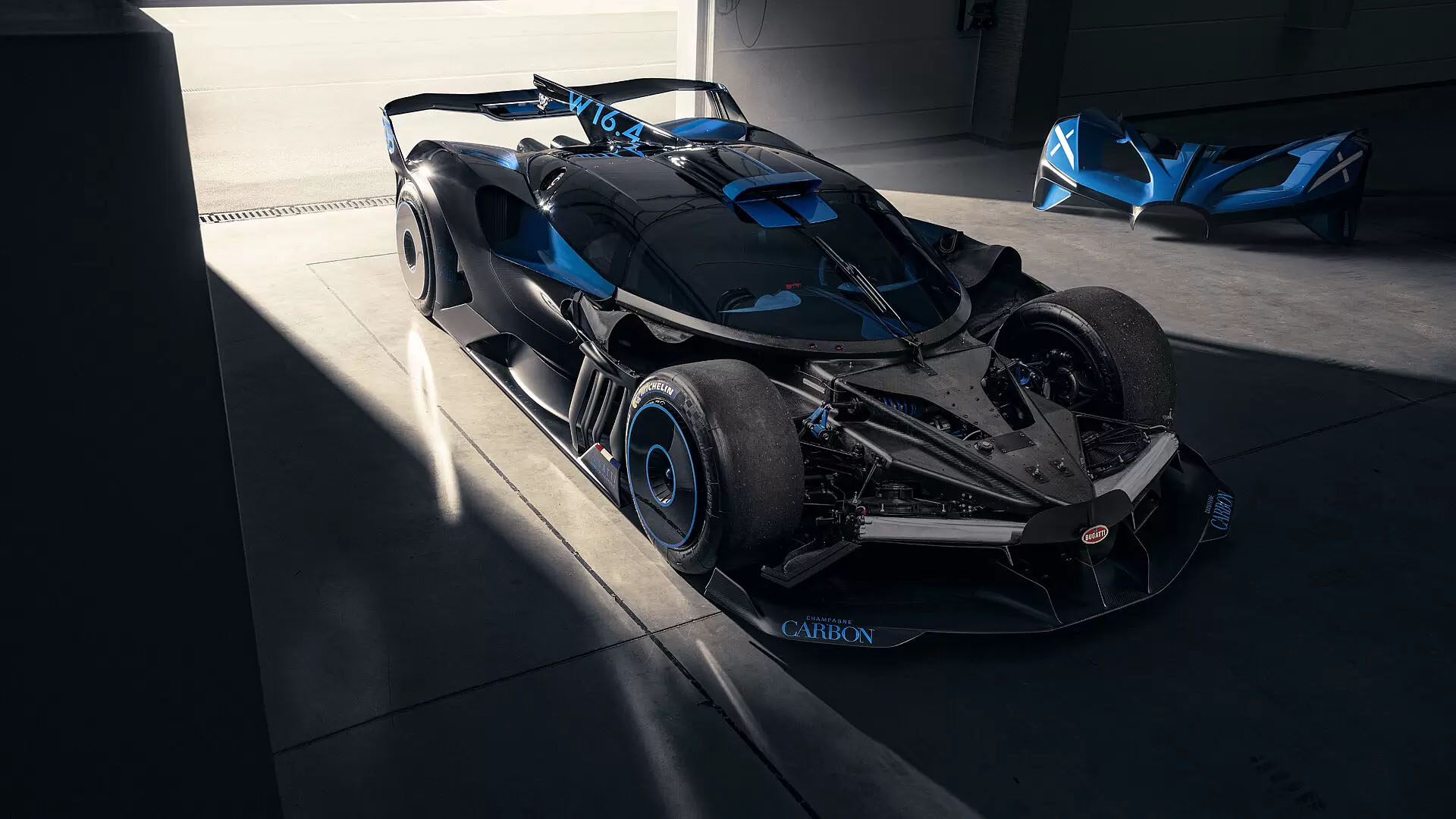 Bugatti optimizuje koncept Bolida sa 3D štampanim titanijumskim delovima - Original